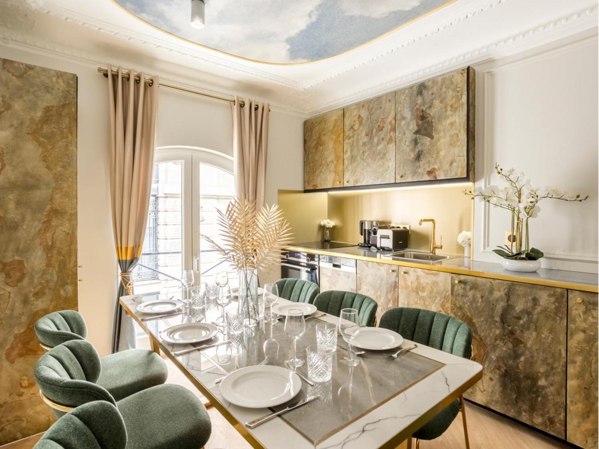 Merveil - Luxury - Opera - Rougemont Ii Appartement Parijs
