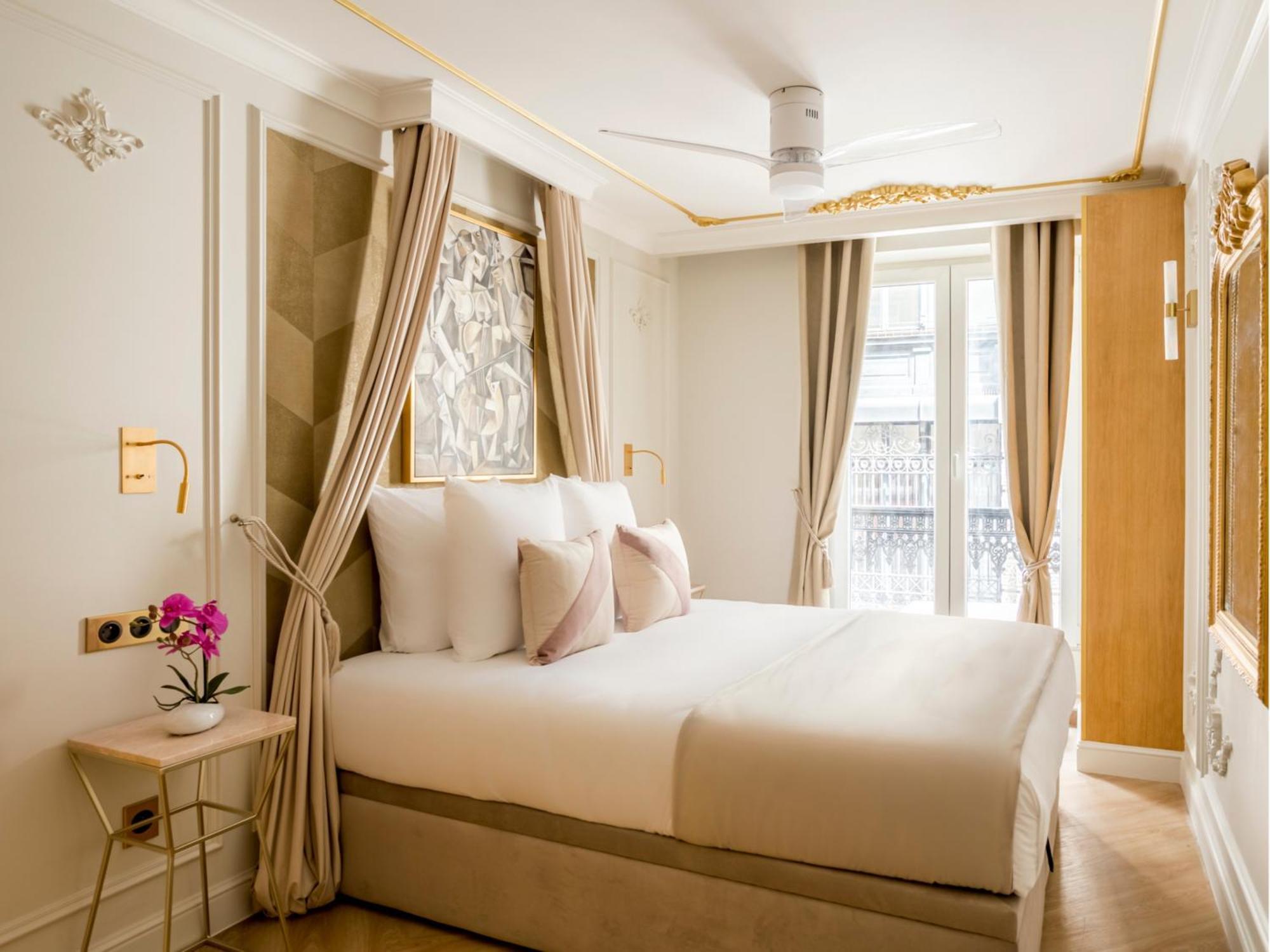 Appartement Merveil - Luxury - Opera - Rougemont Ii Parijs